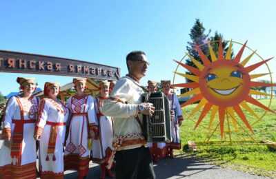 Республиканский праздник мордовской культуры «Валда Шинясь»