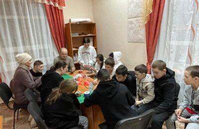 Мастер-класс «Цветы из атласных лент», в рамках Федерального проекта «Пушкинская карта»