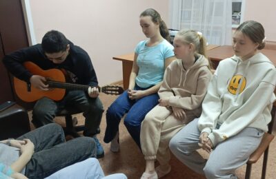 Мастер- класс «Игра на музыкальных инструментах», в рамках Федеральных проектов «Пушкинская карта» и «Культура для школьников».