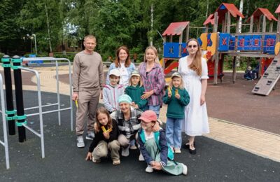 Игровая программа для детей и родителей «Вместе веселей»