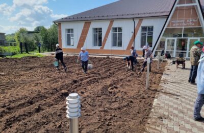 Работы по благоустройству прилегающей территории Алабердинского СДК