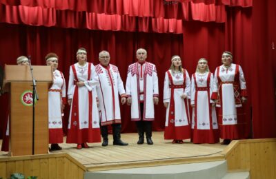 Презентация книги журналиста Ирины Кузьминой «Ангел впереди, а мы за ним»