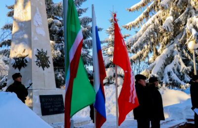 Торжественный митинг «Вечный огонь Сталинграда», посвященный 83-й годовщине разгрома немецко-фашистских войск советскими войсками в историческом сражении