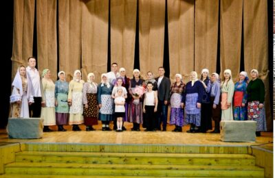 Премьера спектакля «Материнское поле» в исполнении артистов народного театра «Триумф» (Тетюшский районный Дом культуры, режиссёр Рустем Ахмадуллин).