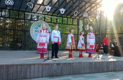 «Ялгат» на «Моңлы тамчы» («Звонкая капель»)