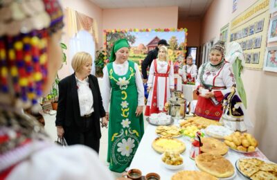 Под созвездием народного единства